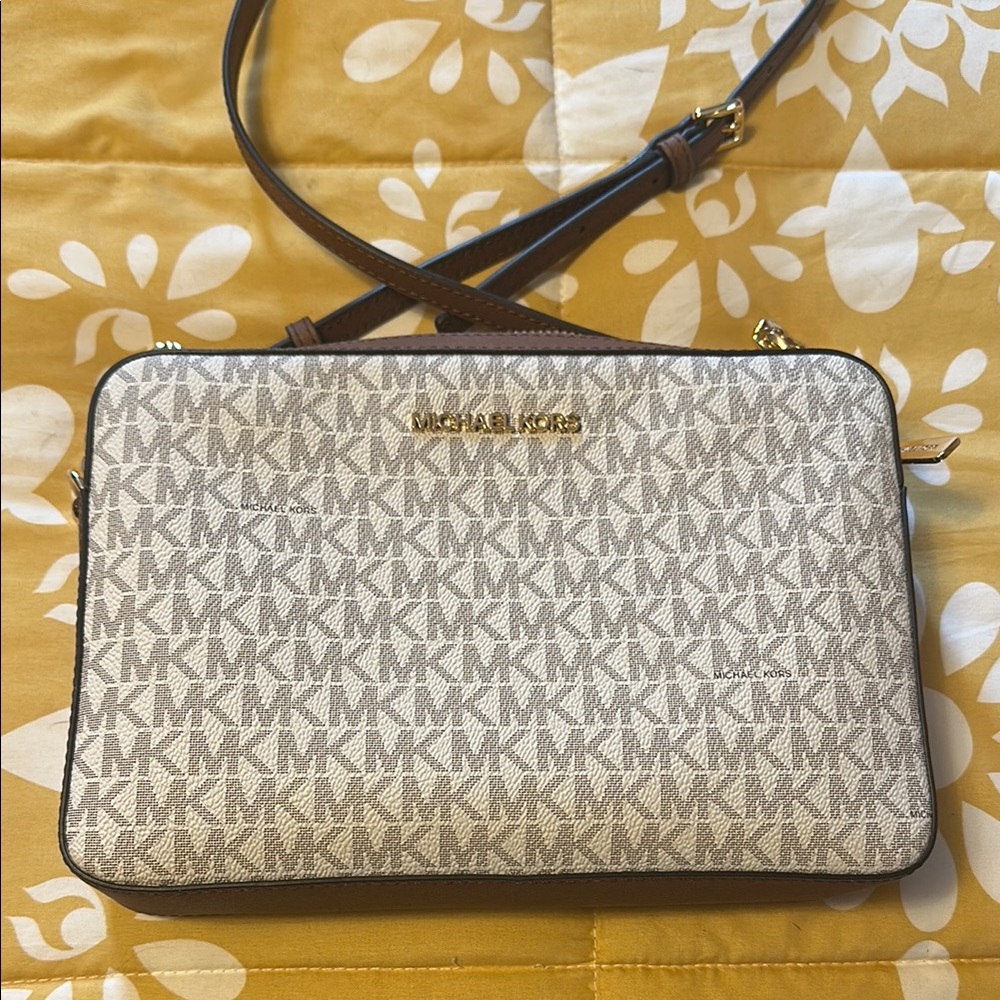 Michael Kors Cream Crossbody Bag